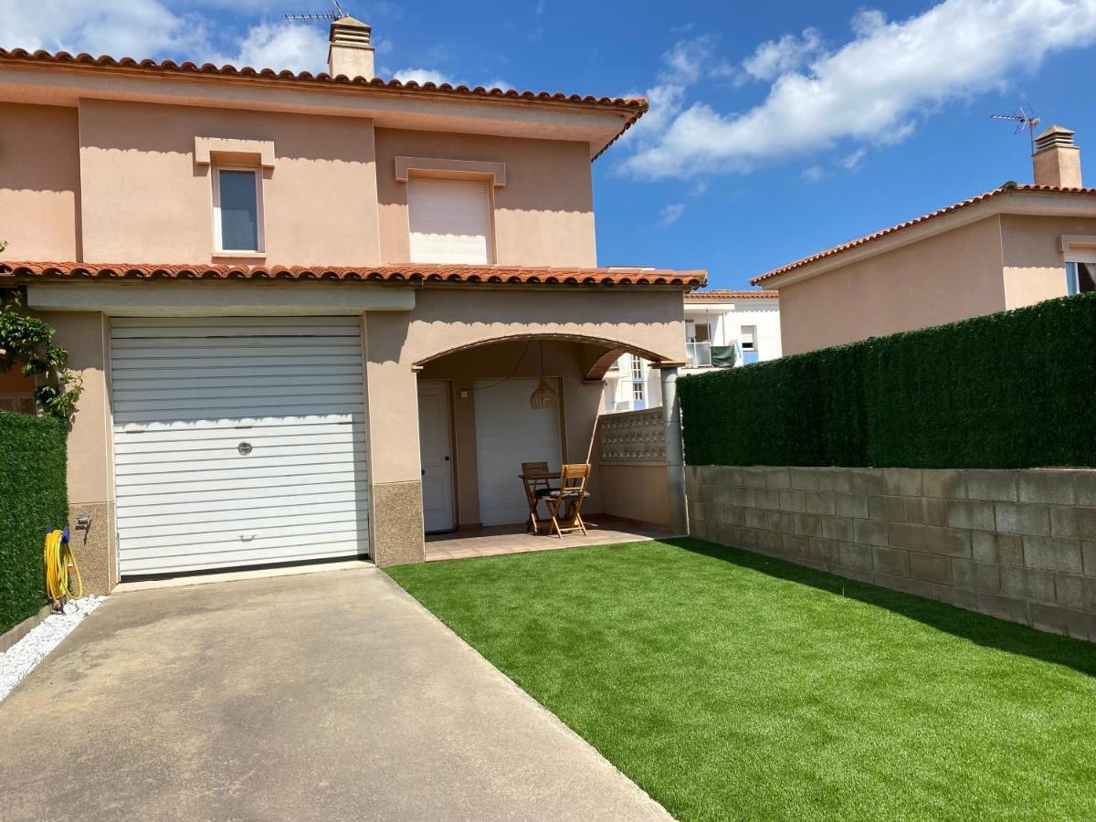 Casa A L'Escala, Piscina Comunitaria, Mallols מראה חיצוני תמונה