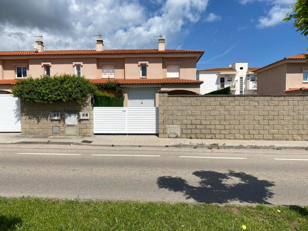 Casa A L'Escala, Piscina Comunitaria, Mallols מראה חיצוני תמונה